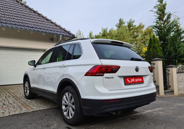 Volkswagen Tiguan cena 107999 przebieg: 55000, rok produkcji 2019 z Złoty Stok małe 704